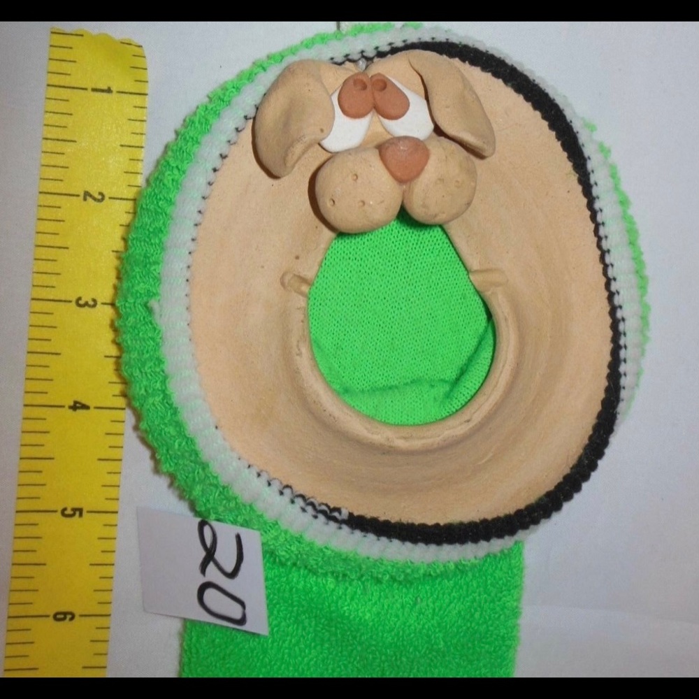 VINTAGE STONEWARE POTTERY DOG FACE COIN SOCK